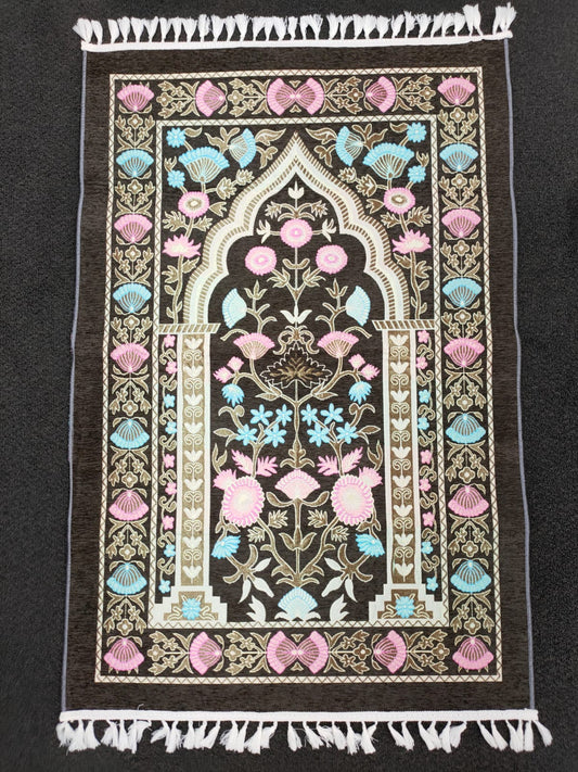 Anti-Slip Prayer Mat - Dark Grey: Find Tranquility in Every Sujood Product Overview: At Hikmah Boutique, we present the Anti-Slip Prayer Mat in Dark Grey, meticulously designed to elevate your prayer experience. Crafted with care, this mat combines functionality, aesthetics, and spiritual significance. 