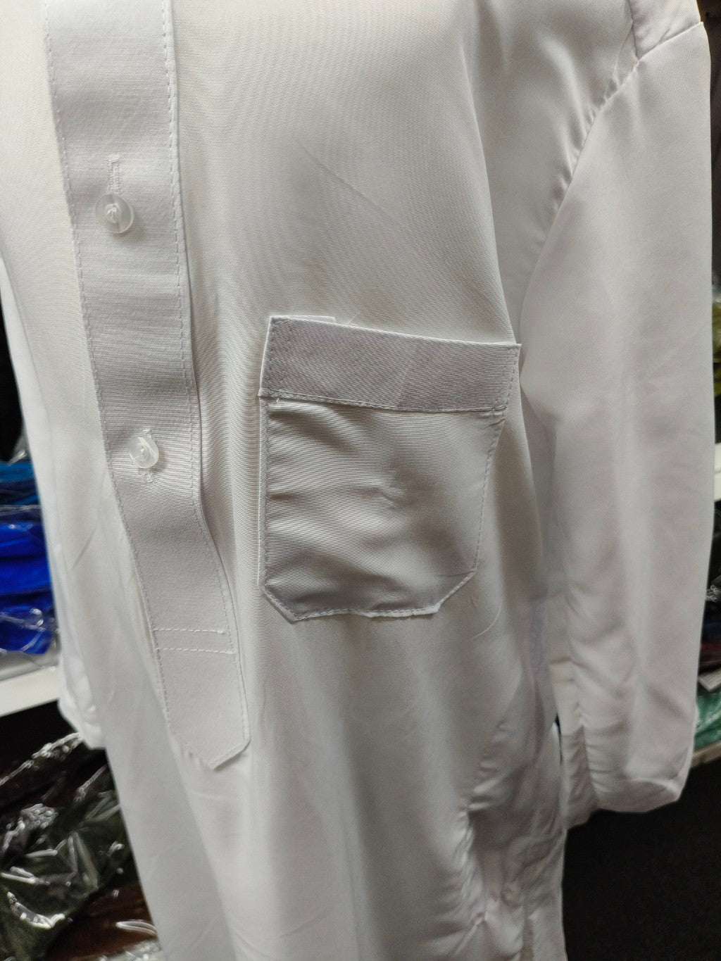 Shop the Boys Thobe in White at Hikmah Boutique, Sydney. Soft, light, and comfortable, perfect for Ramadan, Jummah prayer, or everyday wear. Available in all sizes and affordably priced!