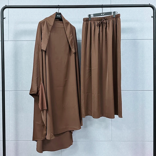 Introducing our elegant Brown French Jilbab, available exclusively at Hikmah Boutique. Made with premium materials, this jilbab is designed for comfort, durability and style. The rich brown color is perfect for any occasion, whether you're attending a formal event or spending time with family and friends. 