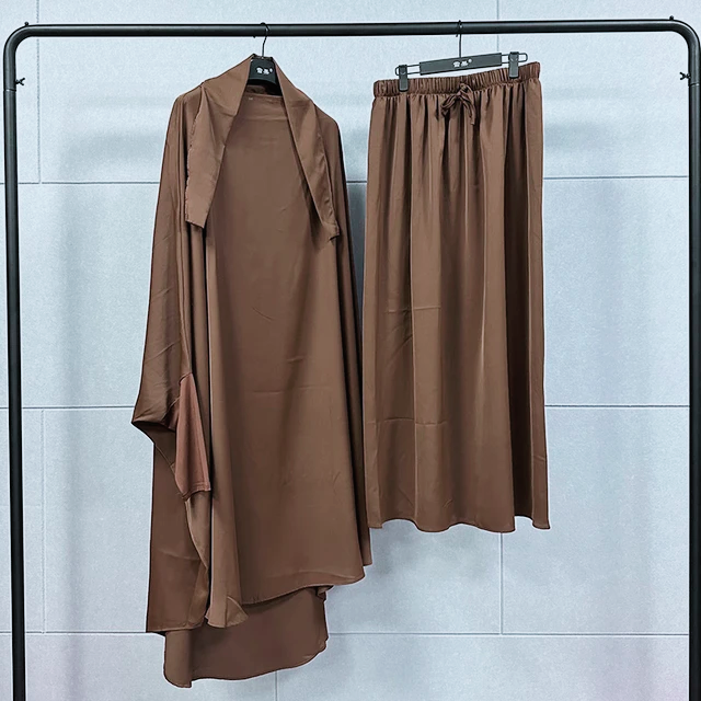 Introducing our elegant Brown French Jilbab, available exclusively at Hikmah Boutique. Made with premium materials, this jilbab is designed for comfort, durability and style. The rich brown color is perfect for any occasion, whether you're attending a formal event or spending time with family and friends. 