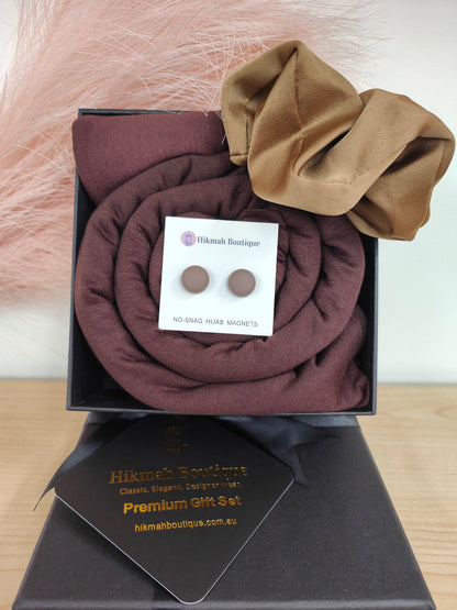 Jersey Hijab Gift Set - Dark Coffee Discover the elegance and comfort of the Jersey Hijab Gift Set - Gloxinia, exclusively sold by Hikmah Boutique. This exquisite Hijab gift set includes one premium Jersey Hijab, Hijab Cap and matching accessories.