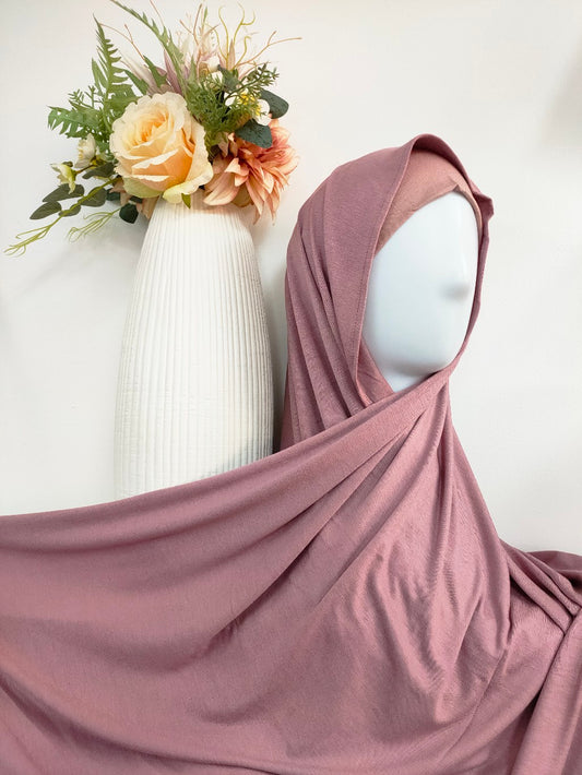 Shop our premium Jersey Hijab in Dusty Lavender at Hikmah Boutique. Discover soft, comfortable, and stylish hijabs perfect for any occasion. Affordable and lightweight, ideal for everyday wear. Visit our online hijab shop today!