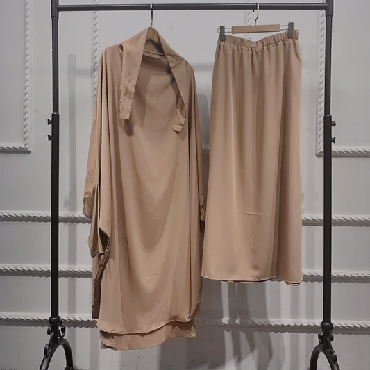 Experience the perfect combination of style and comfort with the French Jilbab in khaki, exclusively sold by Hikmah Boutique at a competitive price. Our Jilbab dress is designed with the modern Muslimah in mind, offering a modest yet fashionable look that is perfect for any occasion. 