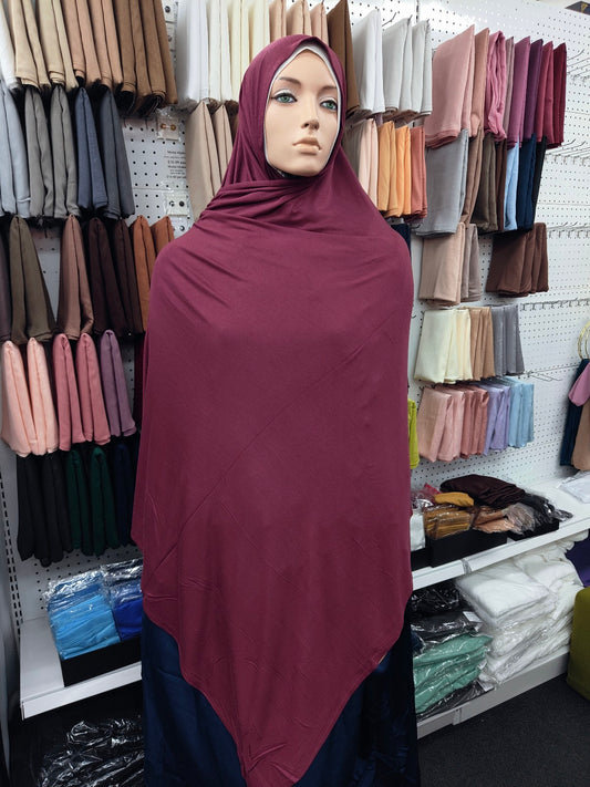Discover our premium Maroon Jersey Hijab at Hikmah Boutique. Soft, comfortable, and perfect for summer. Shop now at the best online hijab shop for stylish and affordable modest clothing.