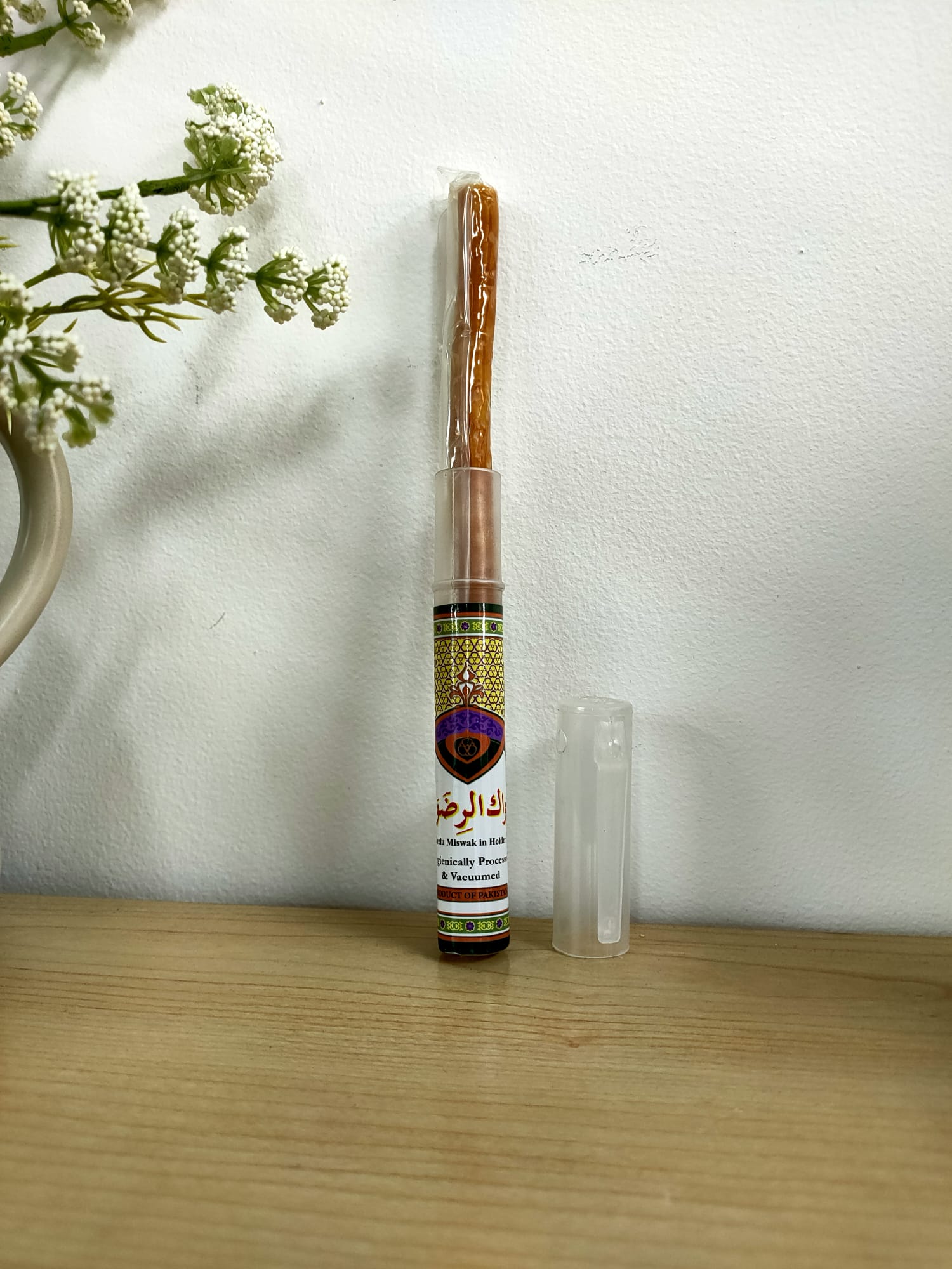 Discover the natural power of Miswak with our premium Miswak with Holder at Hikmah Boutique. Embrace Islamic tradition for superior oral hygiene with this organic toothbrush alternative. Shop now!