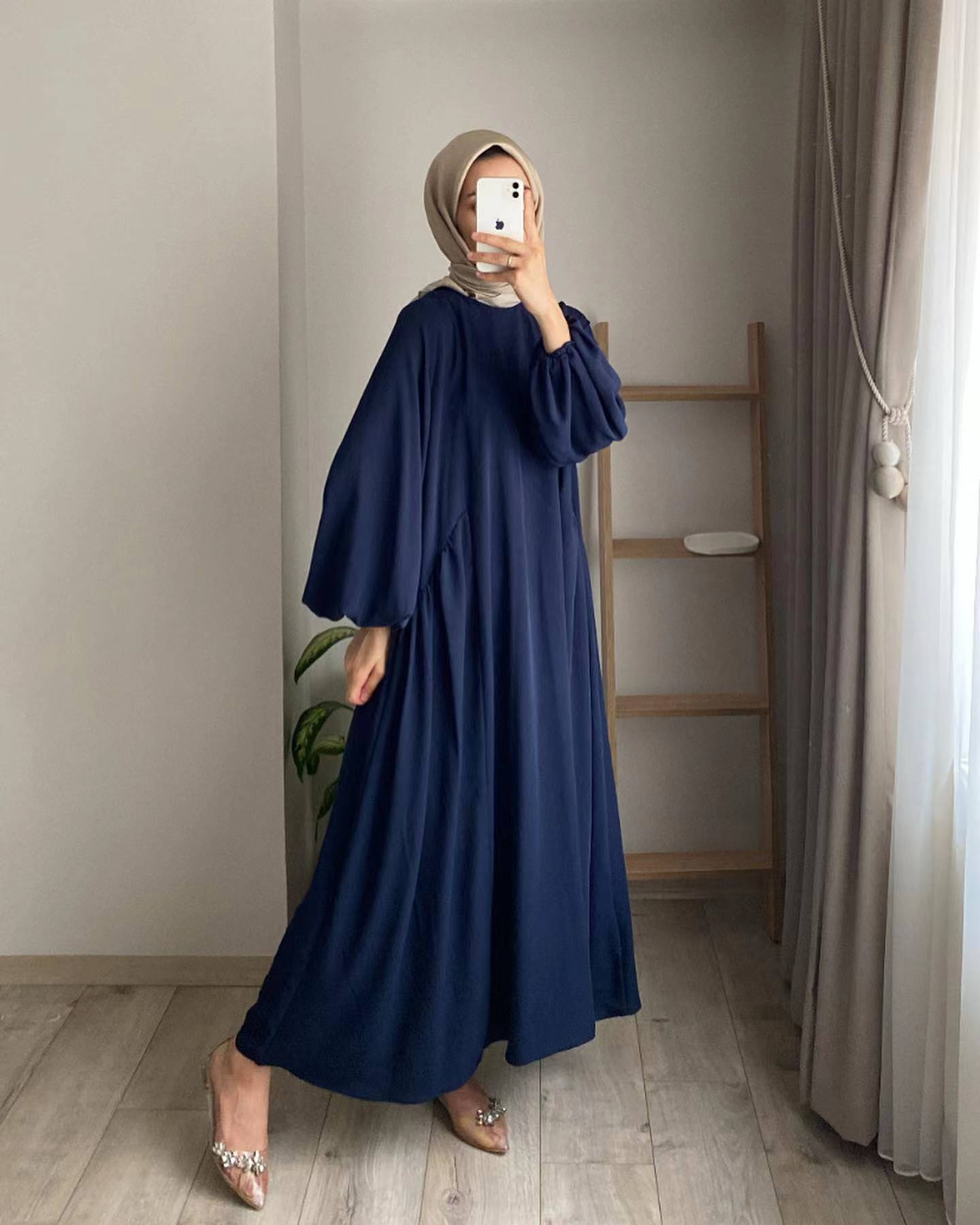 Discover the Modest Crepe Abaya in Navy at Hikmah Boutique. This classic and comfortable abaya is perfect for any occasion. Shop online in Australia today!