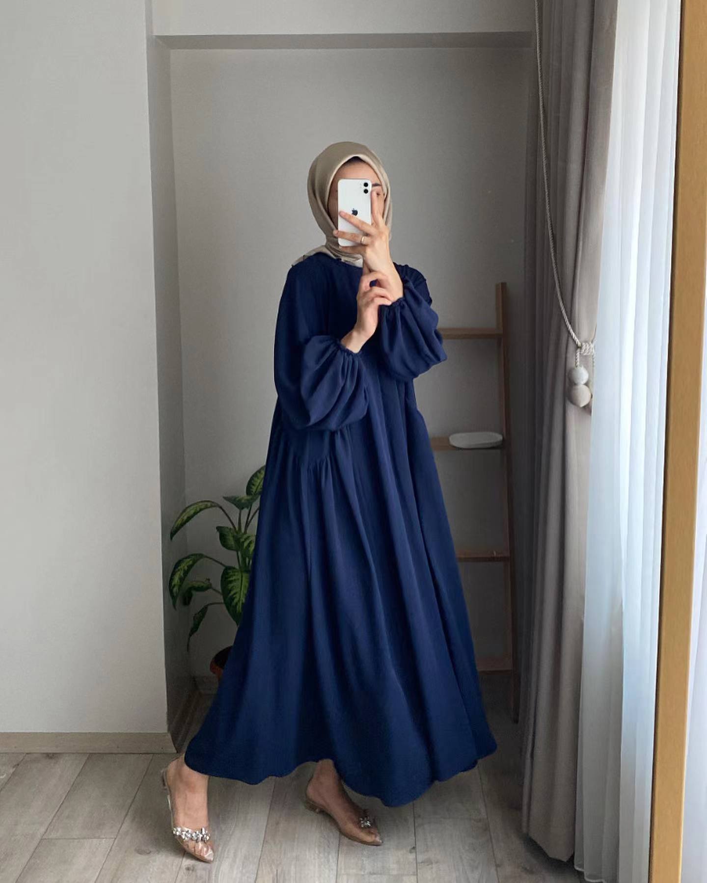 Discover the Modest Crepe Abaya in Navy at Hikmah Boutique. This classic and comfortable abaya is perfect for any occasion. Shop online in Australia today!