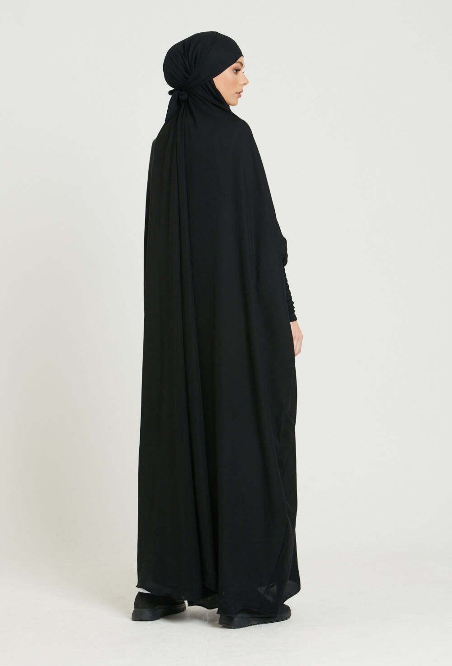 Abaya chic shop hotsell