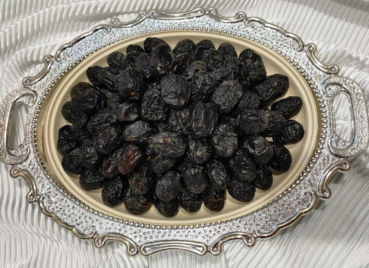 Discover the exquisite taste and health benefits of Ajwa Dates. Buy premium Ajwa Dates online from Hikmah Boutique, sourced from farms in Madina. Experience the goodness of this divine superfood and enjoy its nutritional richness. Shop now at the most reasonable prices.